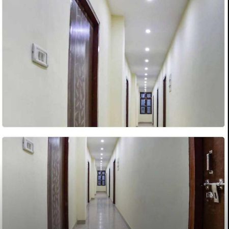 Shaurya Villa Guest House Danapur Buitenkant foto